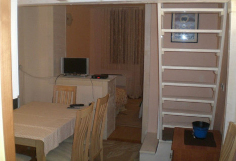 Apartman Vila Milica i Apartman preko puta Hotela Grand